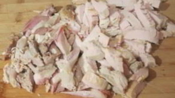 ШАГ 2. салат из индейки с яблоками