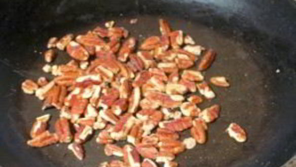 ШАГ 5. салат из индейки с яблоками