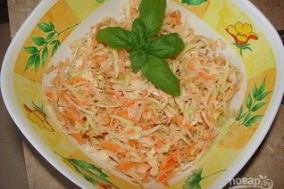 Салат из капусты и яблок