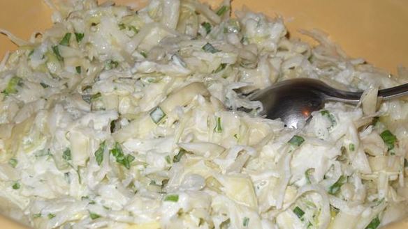 ШАГ 5. салат из редьки и свежей капусты