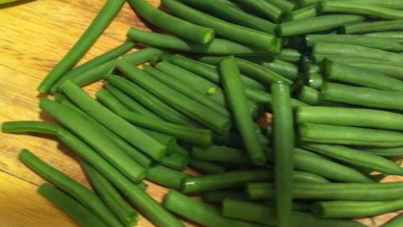 ШАГ 2. салат из стручковой фасоли по-грузински