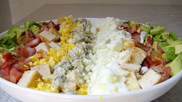 ШАГ 29. салат кобб