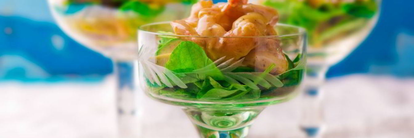 Салат коктейль с креветками