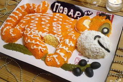 Салат Обезьянка с рисом и курицей