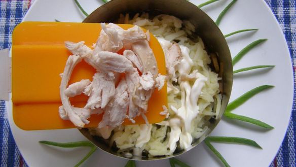 ШАГ 11. салат грибы под шубой