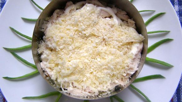 ШАГ 13. салат грибы под шубой