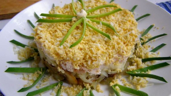 ШАГ 15. салат грибы под шубой