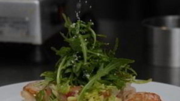 ШАГ 11. салат с авокадо и семгой