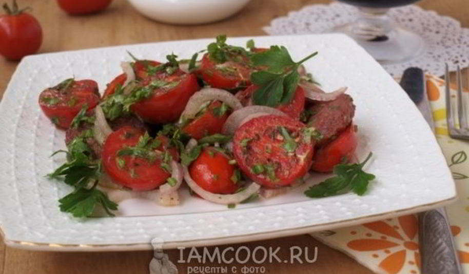 Рецепт салат с чоризо и помидорами