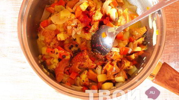 ШАГ 6. салат с грибами на зиму