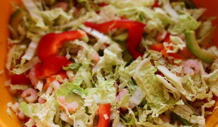 Рецепт салат с креветками и авокадо