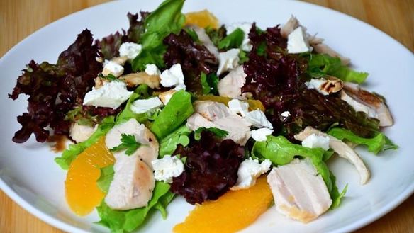 ШАГ 8. салат с курицей и апельсинами