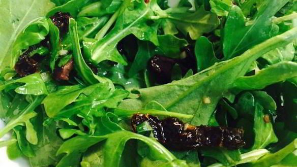 ШАГ 9. салат с овощами-гриль, киноа и козьего сыра