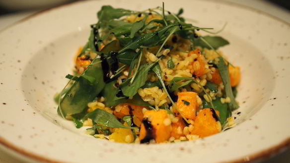 ШАГ 9. салат с печеной тыквой и булгуром