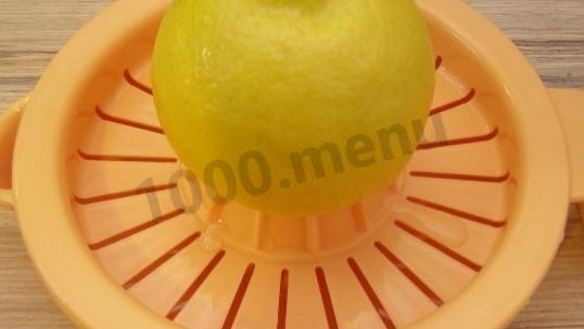 ШАГ 4. салат с семгой и креветками