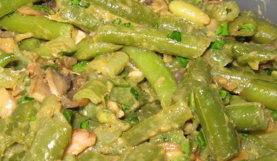 Рецепт салат со стручковой фасолью и грибами