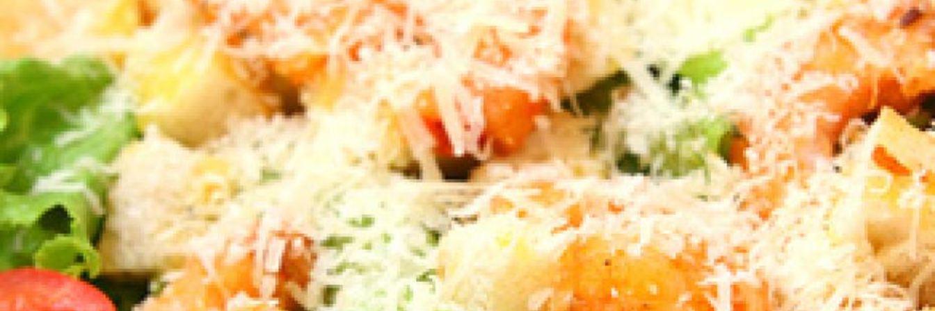 Салат Цезарь с креветками