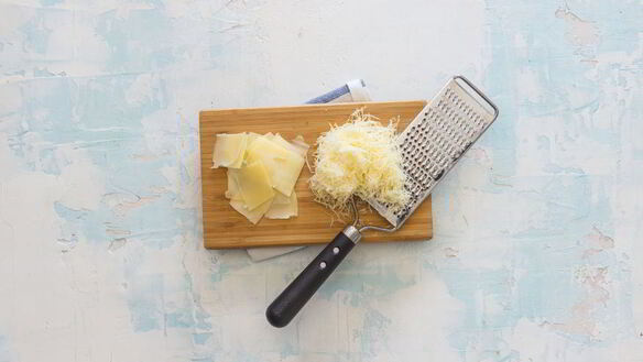 ШАГ 4. салат цезарь с курицей