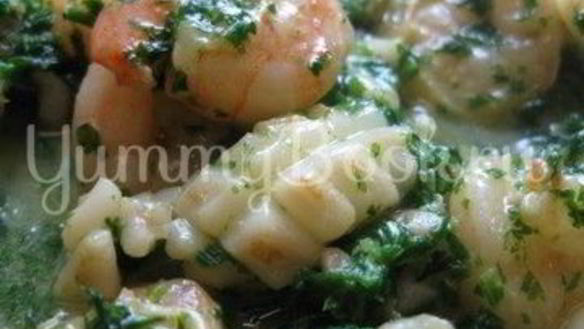 ШАГ 10. чесночный соус к морепродуктам