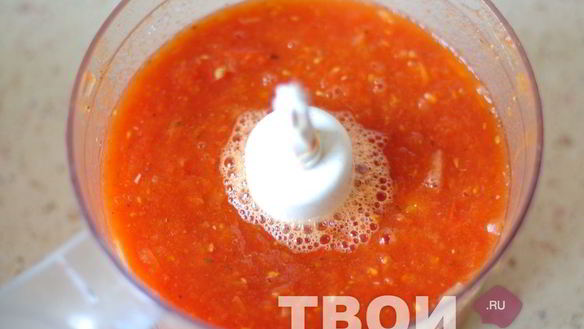 ШАГ 3. консервированный томатный соус
