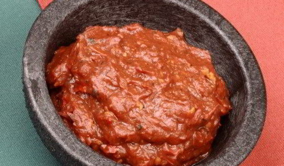 Рецепт острый томатный соус с перцами хабанеро