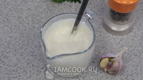 ШАГ 6. соус для шаурмы чесночный