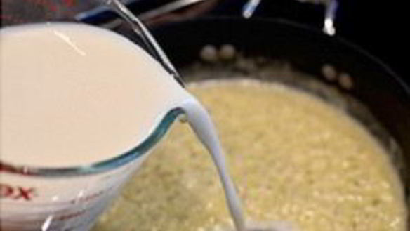 ШАГ 3. соус для тушения курицы