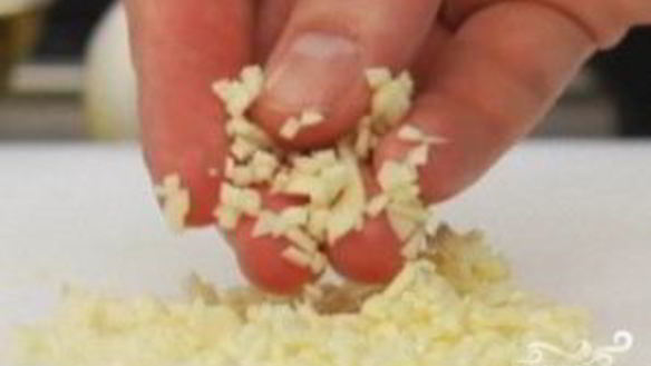 ШАГ 2. соус йогуртовый