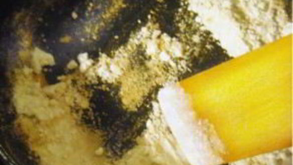 ШАГ 2. соус из сморчков