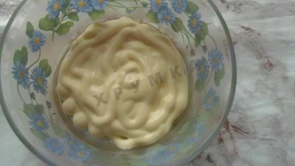 ШАГ 2. соус кетчунез с петрушкой