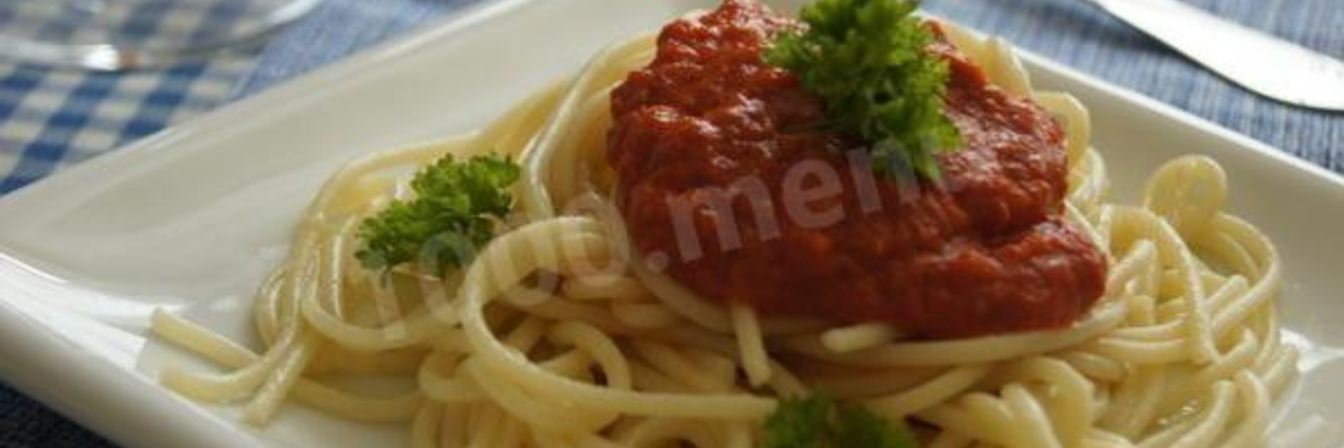 Соус с помидорами болгарским перцем и чесноком