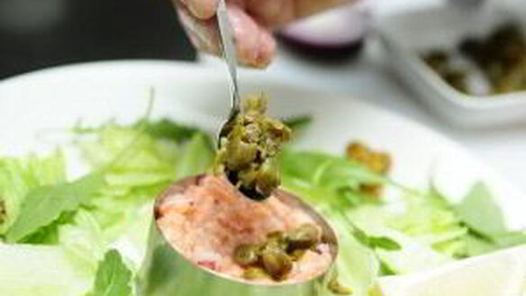 ШАГ 10. тартар из лосося