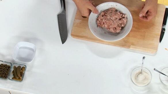 ШАГ 5. соусы к домашней котлете