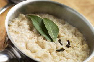 Староанглийский хлебный соус к рождественской индейке