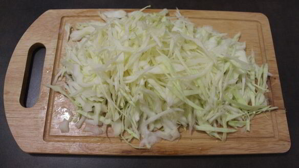 ШАГ 3. борщ на курином бульоне и сале