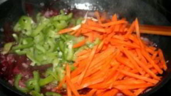 ШАГ 5. борщ по-черниговски