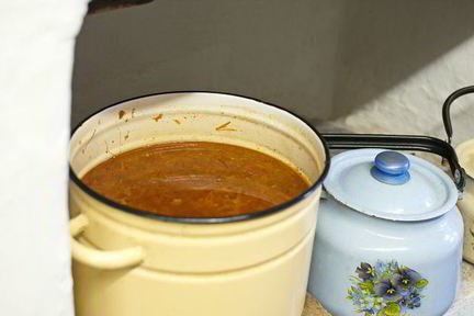 Борщ с фасолью и капустой