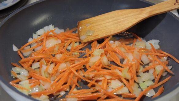 ШАГ 6. борщ с фасолью и курицей