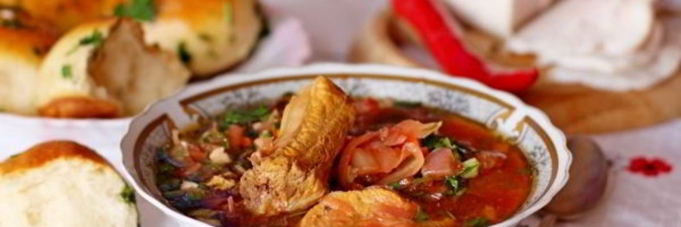 Борщ с кислой капустой в мультиварке