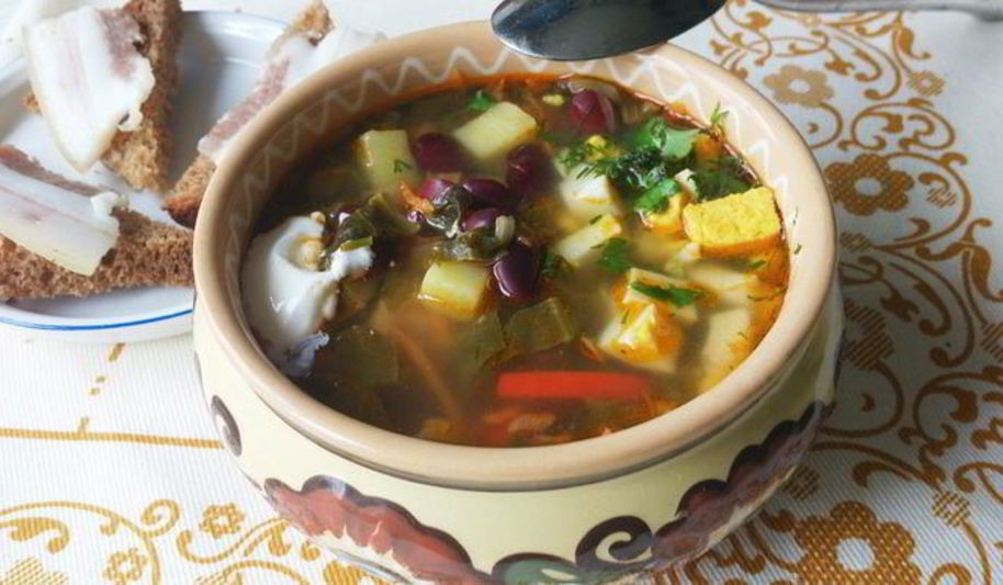 Рецепт борщ с щавелем и фасолью