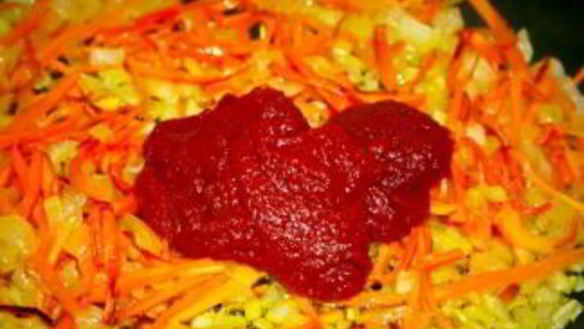 ШАГ 5. борщ с сосисками