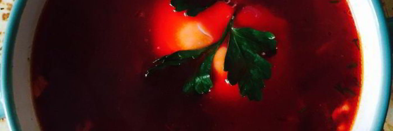 Борщ с вяленой свининой