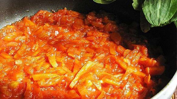 ШАГ 3. борщ с яйцом и со щавелем