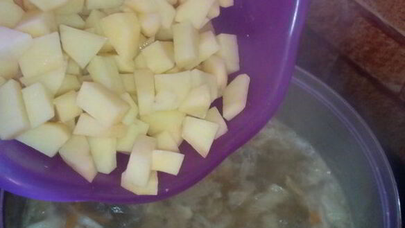 ШАГ 5. борщ с заправкой