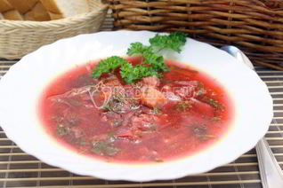 Борщ со щавелем