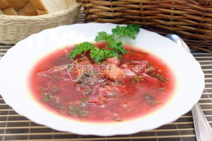 Борщ со щавелем