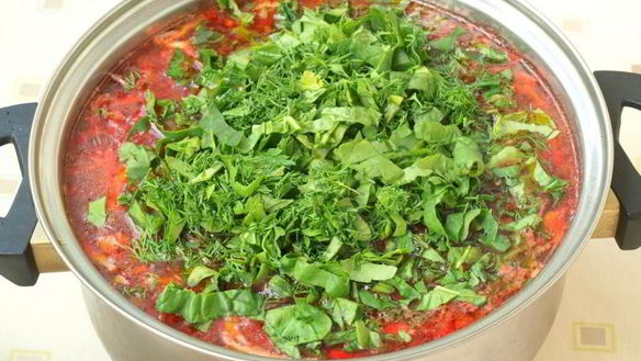 ШАГ 6. борщ со шпинатом