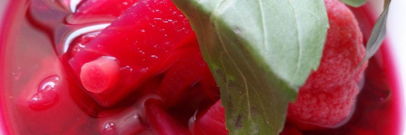 Летний борщ с бататом