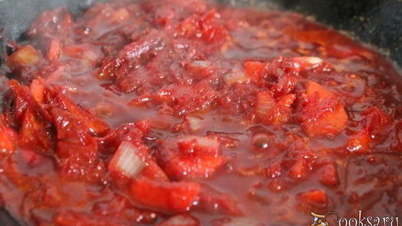 ШАГ 3. летний борщ с молодой капустой и фрикадельками