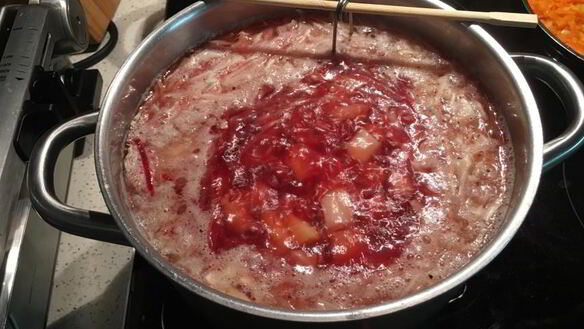 ШАГ 4. постный борщ с фасолью